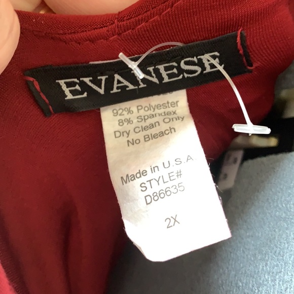 EUC Evanese burgundy Maxi Cold Shoulder Dress, sz 2x - Picture 4 of 7